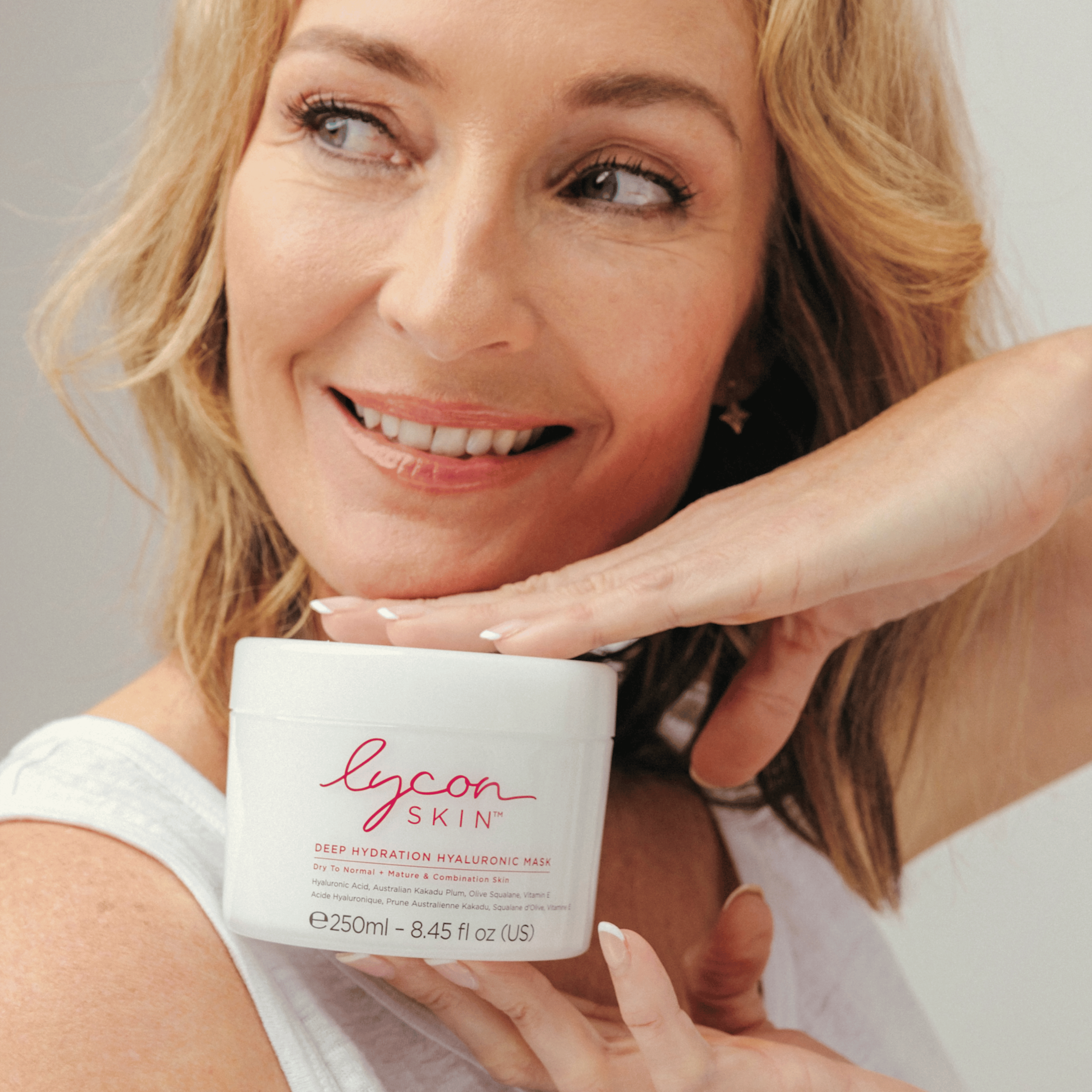 Deep Hydration Hyaluronic Mask