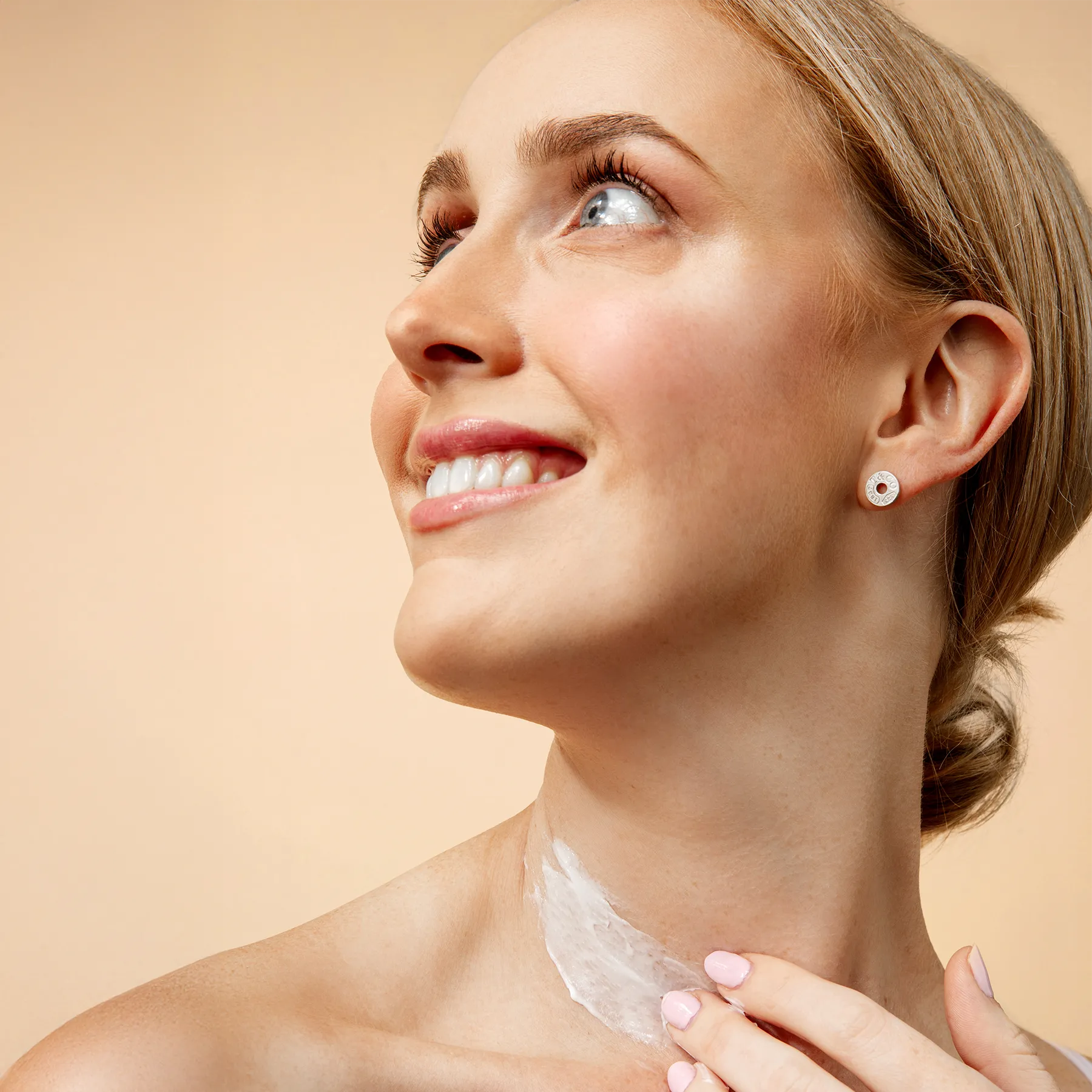 Neck + Décolleté Firming Cream - Day and Night