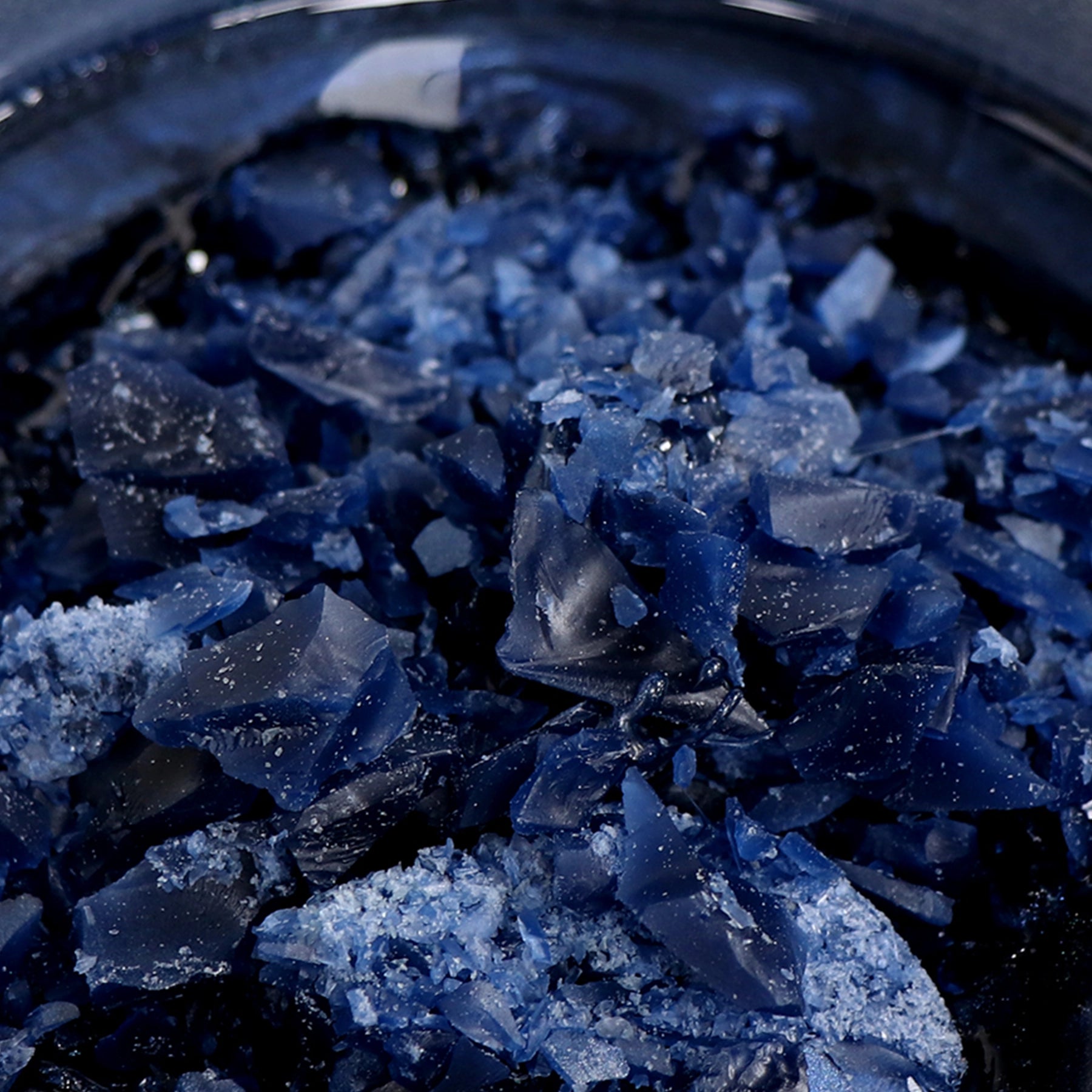 MANifico Hot Wax Shards