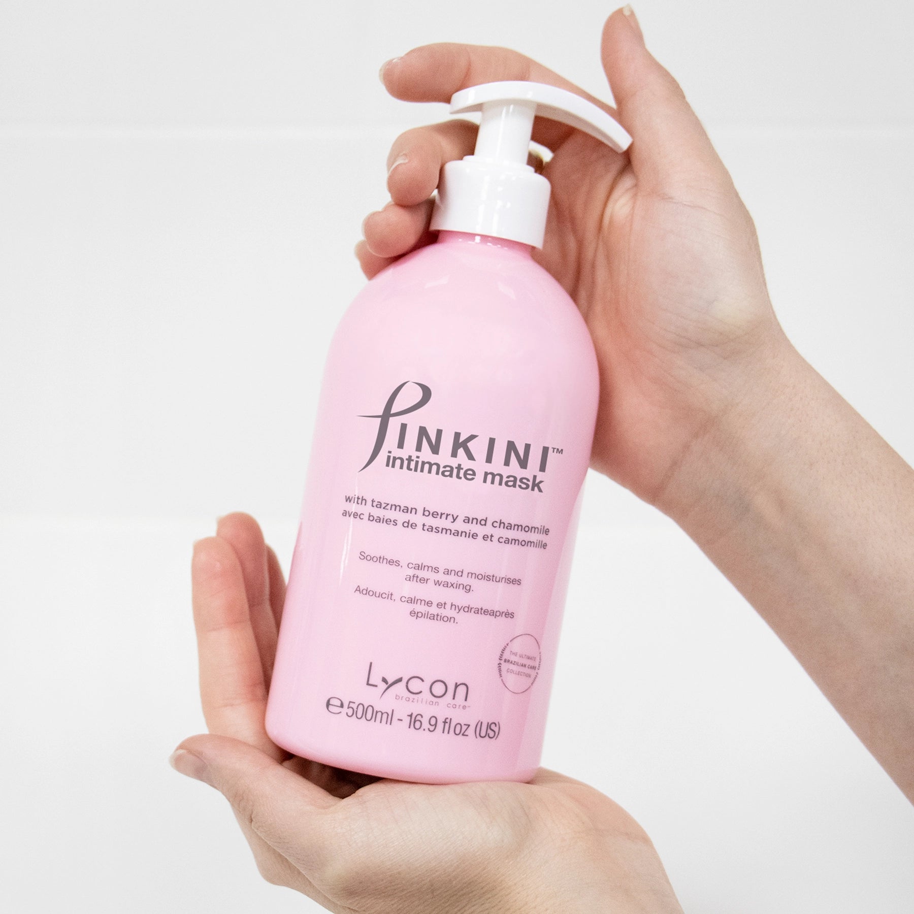 PINKINI Intimate Mask in hands